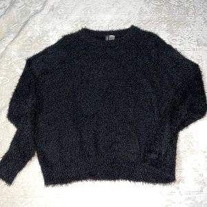 H&M‎ sweater